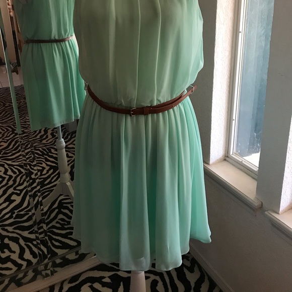 “I.N. San Francisco” Mint Color Dress! - Picture 2 of 5